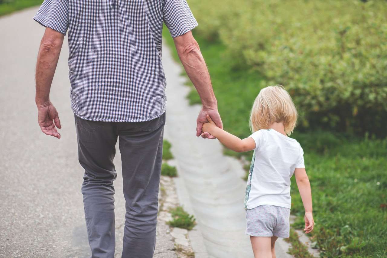 Teenager; planning inheritance age thresholds